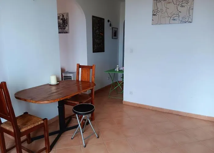 T2 Confort Apartment