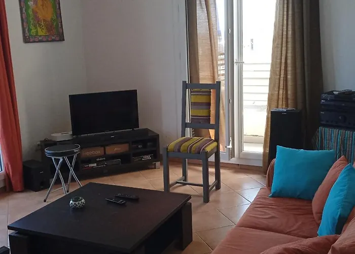 T2 Confort * Bastia (Corsica)